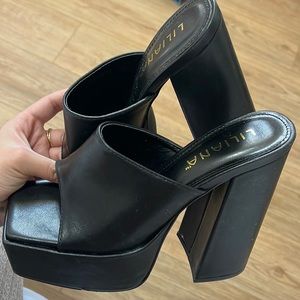 Chunky heels